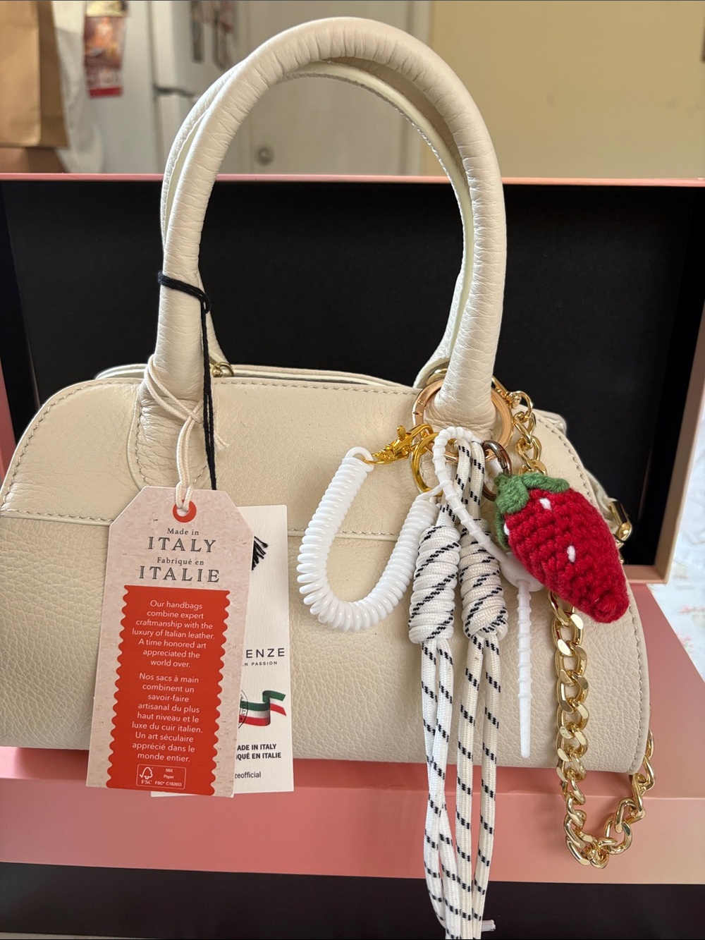 Divina Firenze hand made with Italian passion genuine leather .